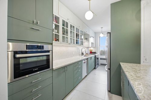 apt-2d-76-12 35th Ave, Jackson Heights, NY, 11372-4625 | Card Image