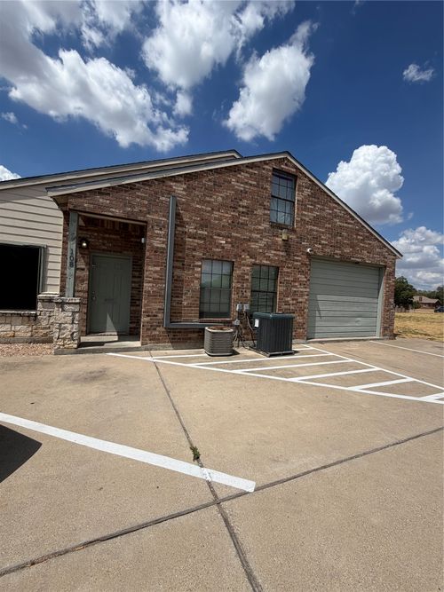 108-106 N Lacy Dr, Waco, TX, 76705-1268 | Card Image