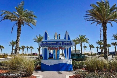 b-614 4th St N, JACKSONVILLE BEACH, FL, 32250-5751 | Card Image