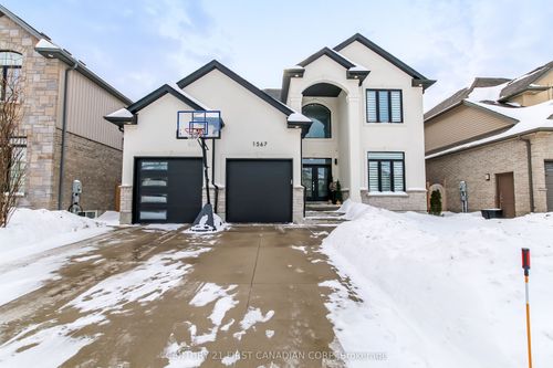 1567 Blackwell Blvd, London, ON, N5X0G5 | Card Image