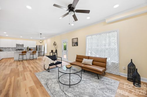 2630 Polo Ln, Maiden, NC, 28650-8737 | Card Image