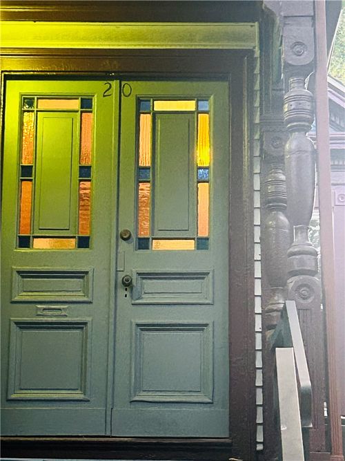 16 Academy Avenue, Providence, RI, 02908 | Card Image