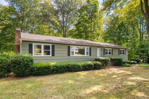 489 Derby Milford Rd, Orange, CT, 06477-2722 | Card Image
