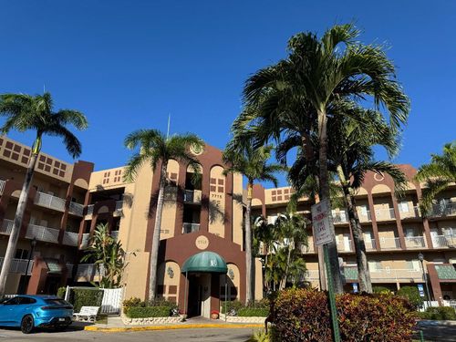 405-7715 Southampton Terrace, Tamarac, FL, 33321 | Card Image