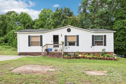 103 Palace Pt, Kings Mountain, NC, 28086-7812 | Card Image