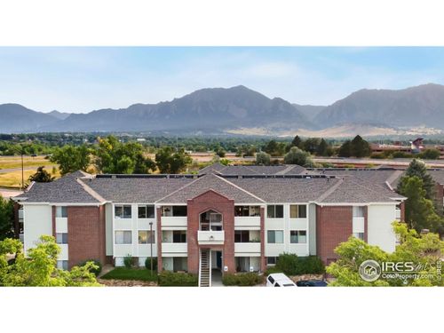 33 S Boulder Cir, Boulder, CO, 80303-4256 | Card Image