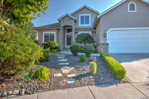 2116 Newhaven Loop, Richland, WA, 99352-7663 | Card Image
