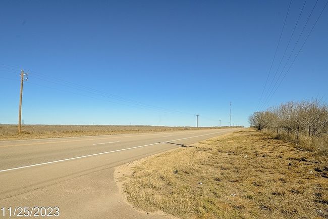 3 Us Hwy 85, Home with 0 bedrooms, 0 bathrooms and null parking in Dilley TX | Image 20