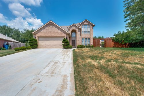 337 Sweet Leaf Ln, Lake Dallas, TX, 75065-2231 | Card Image