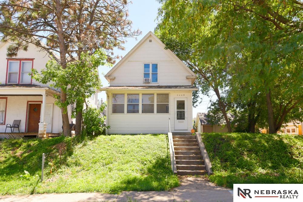 B St, Omaha, NE 68105