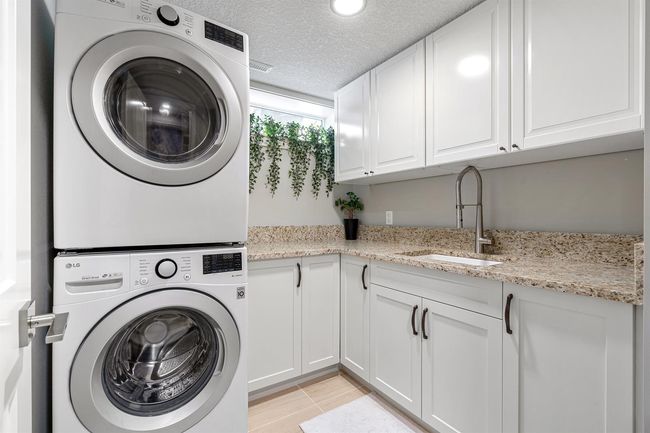 2231 38 St Sw, House detached with 4 bedrooms, 3 bathrooms and 4 parking in Calgary AB | Image 30
