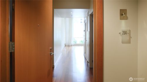 unit-204-909 5th Ave, Seattle, WA, 98164-2006 | Card Image