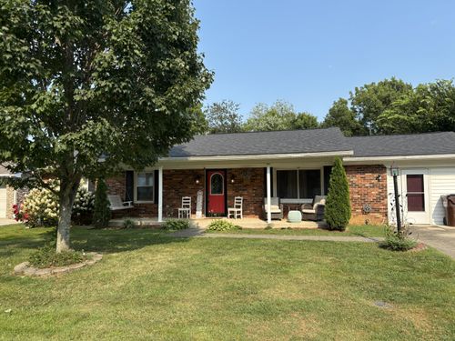 132 Meadowbrook Rd, Frankfort, KY, 40601 | Card Image