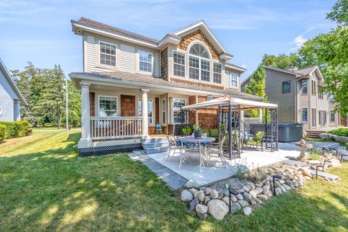 7663 Bay Mdw, Stanwood, MI, 49346-8774 | Card Image