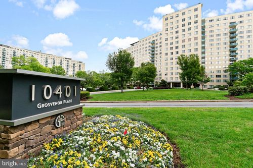 1009-10401 Grosvenor Pl, ROCKVILLE, MD, 20852-4638 | Card Image