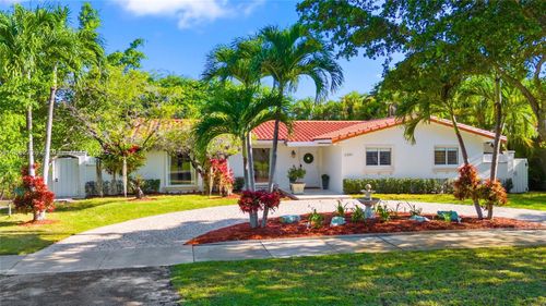 6841 Sw 48th St, Miami, FL, 33155-6806 | Card Image