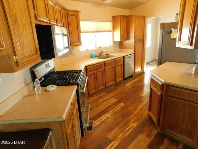 25342 Horseshoe Ln, House other with 3 bedrooms, 2 bathrooms and null parking in Bouse AZ | Image 9