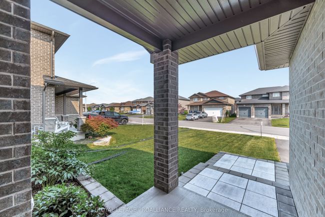 64 Crews Cres, House other with 4 bedrooms, 4 bathrooms and 4 parking in Trenton ON | Image 4