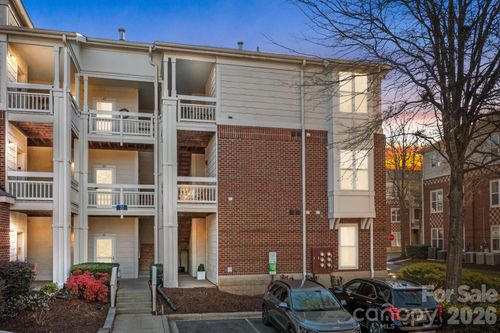 64-713 Northeast Dr, Davidson, NC, 28036-7435 | Card Image