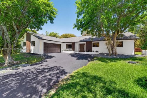 14755 Sw 18th Ct, Davie, FL, 33325-4940 | Card Image