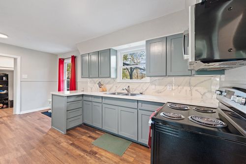 1116 Poindexter Ave, Cleburne, TX, 76033-4360 | Card Image