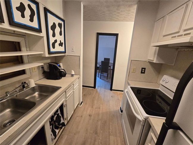 1297 Tree Creek Ct, Condo with 2 bedrooms, 3 bathrooms and 2 parking in Clarkston GA | Image 17