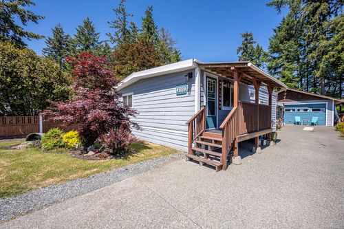 2102 Stadacona Dr, Comox, BC, V9M3P7 | Card Image