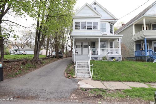 1764 Avenue B, Schenectady, NY, 12308 | Card Image
