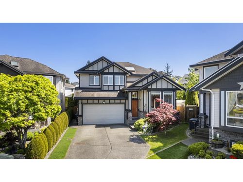 6586 186a St, Surrey, BC, V3S4E5 | Card Image