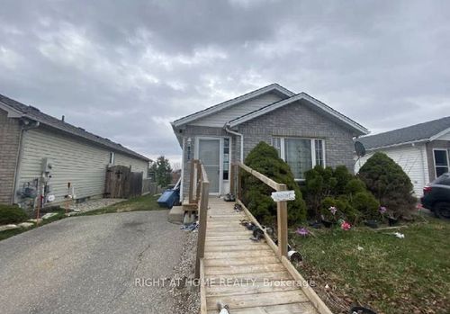 101 Anastasia Cres, Brantford, ON, N3P2A8 | Card Image
