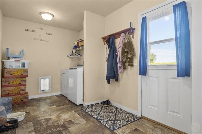 3010 Flint Cir, House other with 3 bedrooms, 3 bathrooms and null parking in Shepherd MT | Image 22