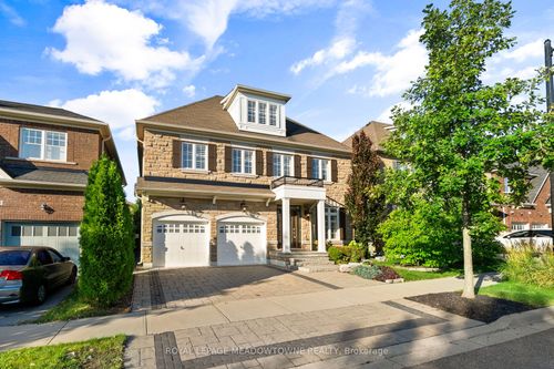 729 Wettlaufer Terr, Milton, ON, L9T8M8 | Card Image