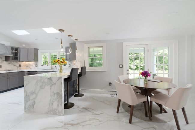 338 Highland St, House other with 4 bedrooms, 4 bathrooms and 6 parking in Weston MA | Image 8