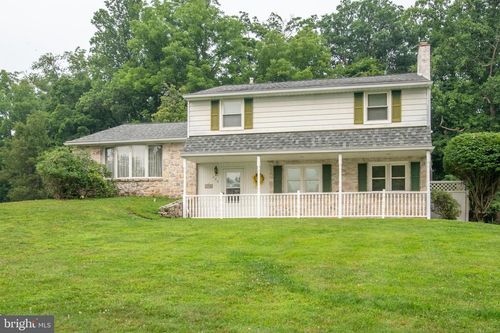 178 Mallard Rd, Holland, PA, 18966-2115 | Card Image