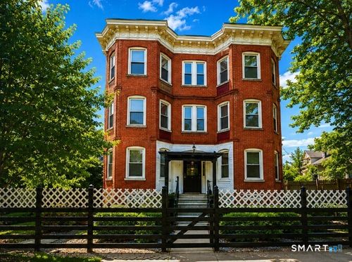 2r-37-39 Elliott St, Hartford, CT, 06114 | Card Image