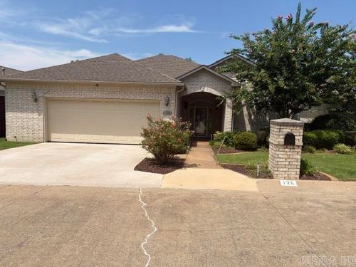 126 Hunters Green Cir, Little Rock, AR, 72211-2288 | Card Image