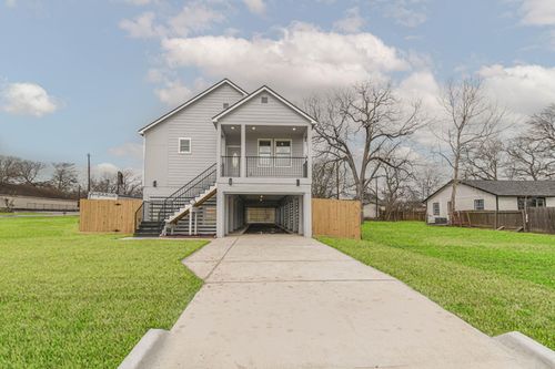 316 6th St, Rosenberg, TX, 77471-1912 | Card Image
