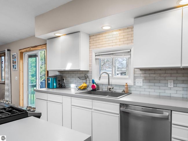 431 E Bittner Ave, House other with 3 bedrooms, 2 bathrooms and null parking in Reed City MI | Image 32