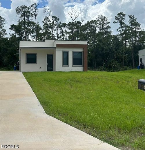 134 Viewpoint Dr, LEHIGH ACRES, FL, 33972-1031 | Card Image