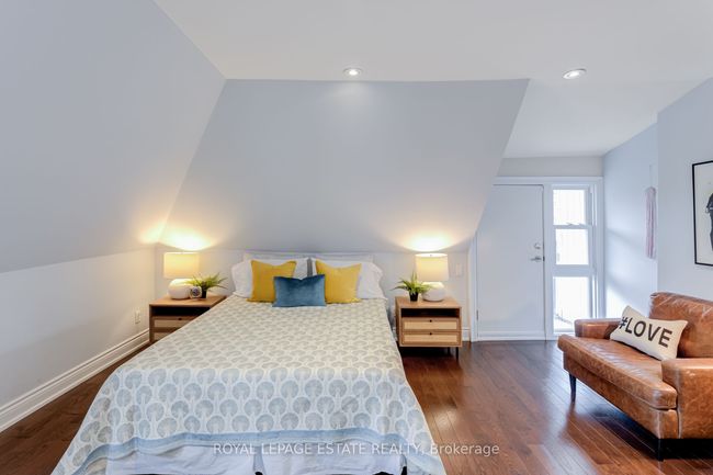 7 Delaware Ave, House attached with 5 bedrooms, 5 bathrooms and 1 parking in Toronto ON | Image 40