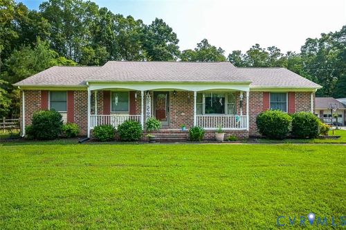8435 Old Roxbury Rd, Quinton, VA, 23141-2324 | Card Image