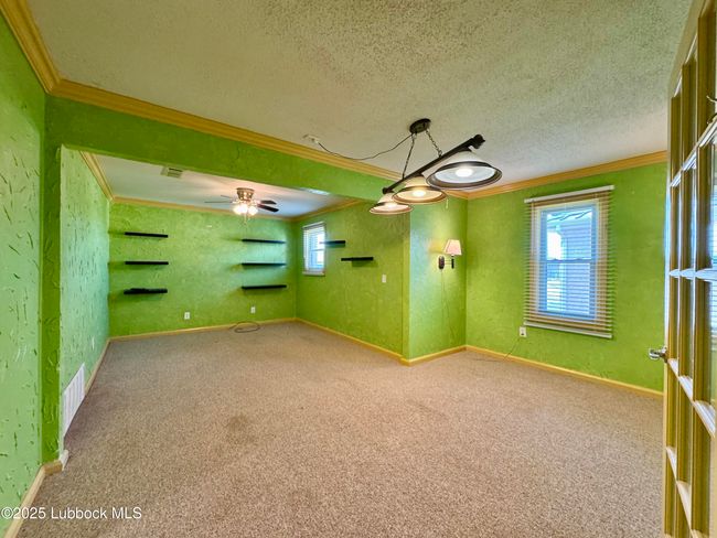 213 E 7 Th St, House other with 3 bedrooms, 3 bathrooms and null parking in Idalou TX | Image 24