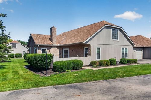 2276 Willowside Ln, Grove City, OH, 43123-8846 | Card Image