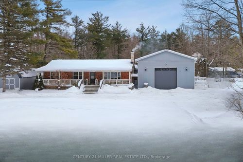 6508 17th Side Rd, Acton, ON, L7J2M1 | Card Image