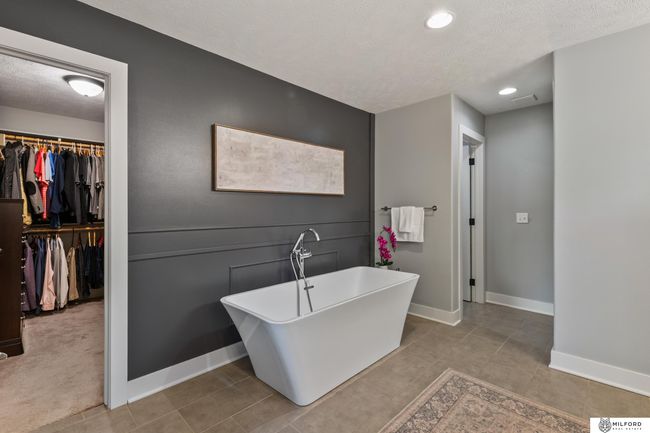4606 S 184 Th Plz, House other with 4 bedrooms, 6 bathrooms and 3 parking in Omaha NE | Image 38