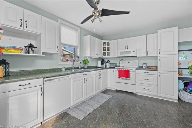 6092 Harold St, House other with 3 bedrooms, 2 bathrooms and 5 parking in Niagara Falls ON | Image 10