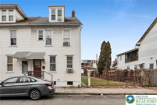 736 N Lumber St, Allentown, PA, 18102-2376 | Card Image