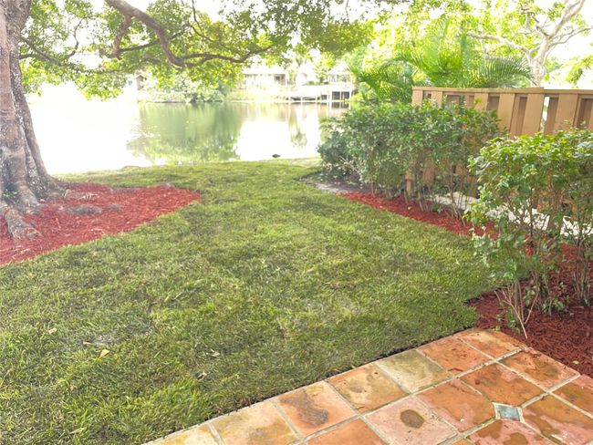 148 - 148 Wimbledon Lake Dr, Condo with 3 bedrooms, 2 bathrooms and null parking in Plantation FL | Image 15