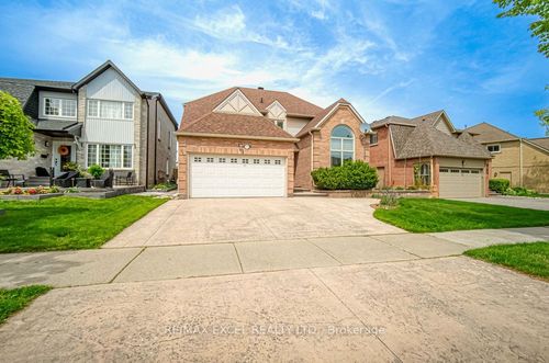 1619 Amberlea Rd, Pickering, ON, L1V5P3 | Card Image