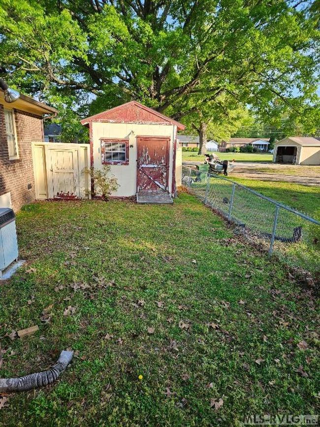 1211 Crew St, House other with 3 bedrooms, 1 bathrooms and null parking in Roanoke Rapids NC | Image 18